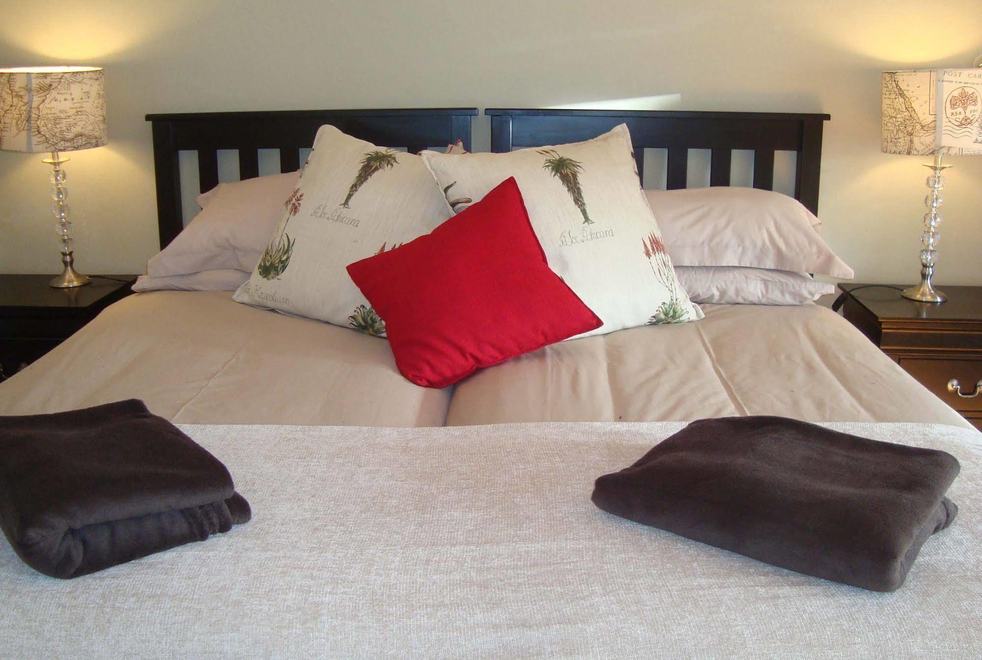 Hope Villa Bed & Breakfast Knysna Exteriör bild